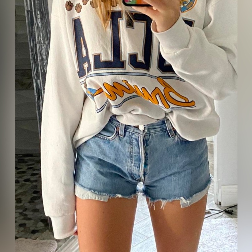 Levi’s 501 shorts